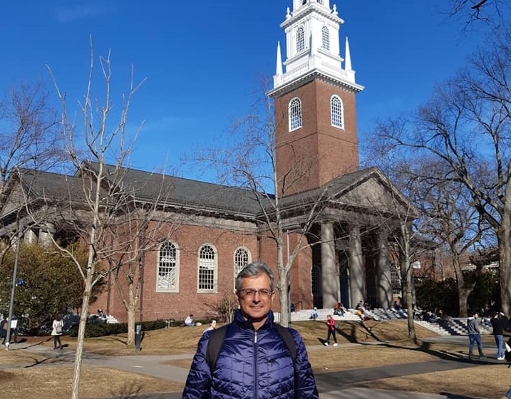 En el Memorial Church, Harvard Yard